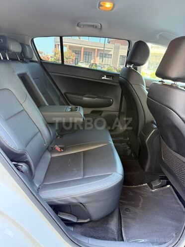 Kia Sportage-11