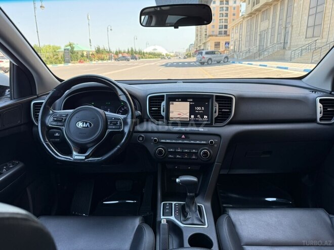 Kia Sportage-12