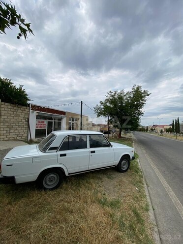 LADA (VAZ) 2107-3