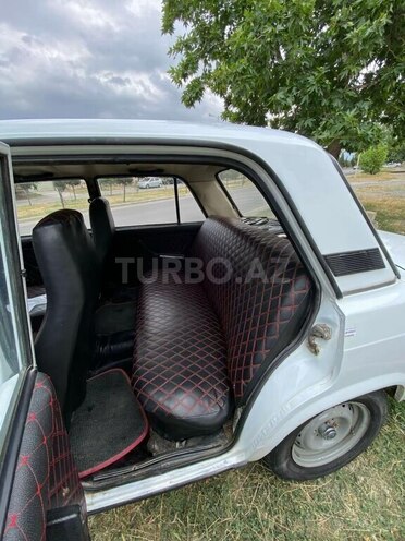 LADA (VAZ) 2107-8