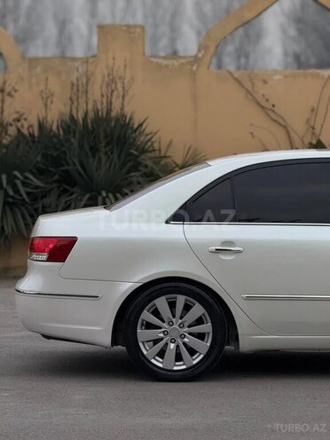 Hyundai Sonata-9