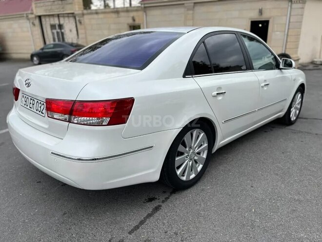 Hyundai Sonata-10