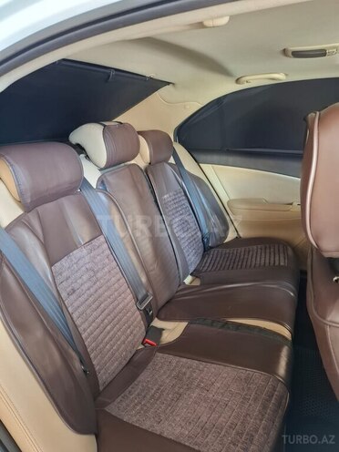Hyundai Sonata-17