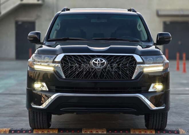 Toyota Land Cruiser-2