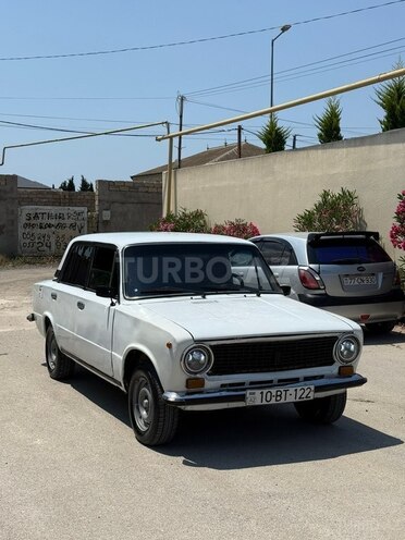 LADA (VAZ) 21011-3