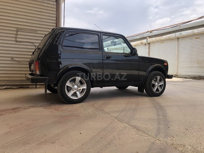 LADA (VAZ) Niva-5