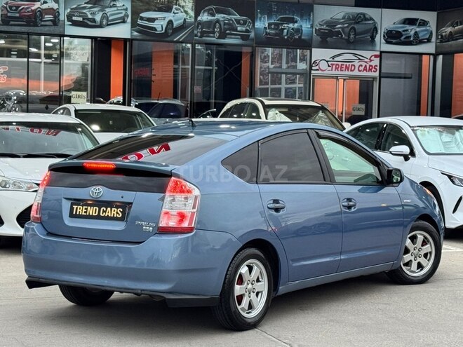 Toyota Prius-9