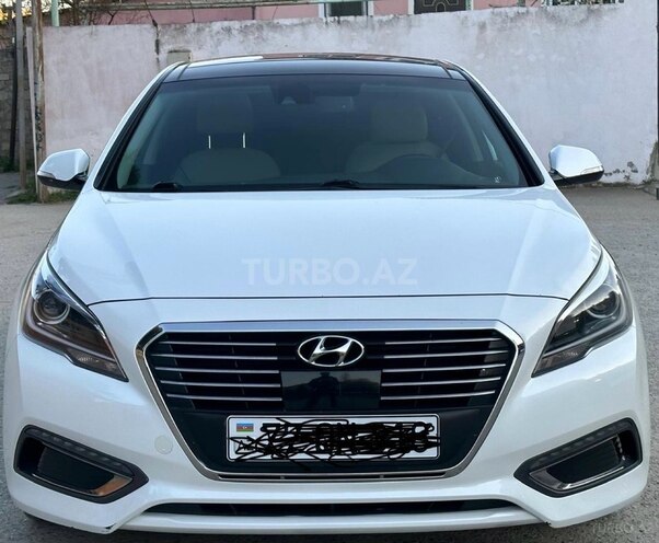 Hyundai Sonata-1