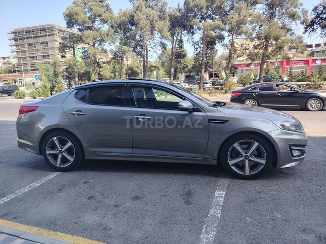 Kia Optima-11