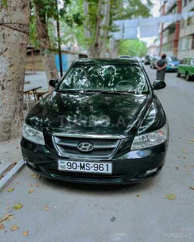 Hyundai Sonata-1