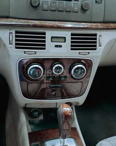 Hyundai Sonata-8