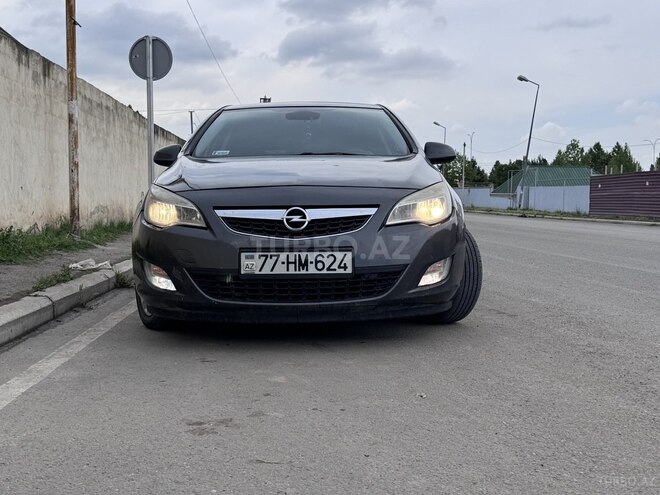 Opel Astra-1