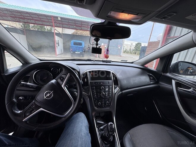 Opel Astra-3
