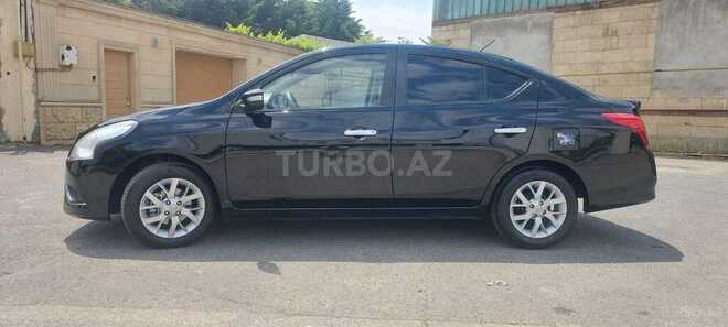 Nissan Sunny-4
