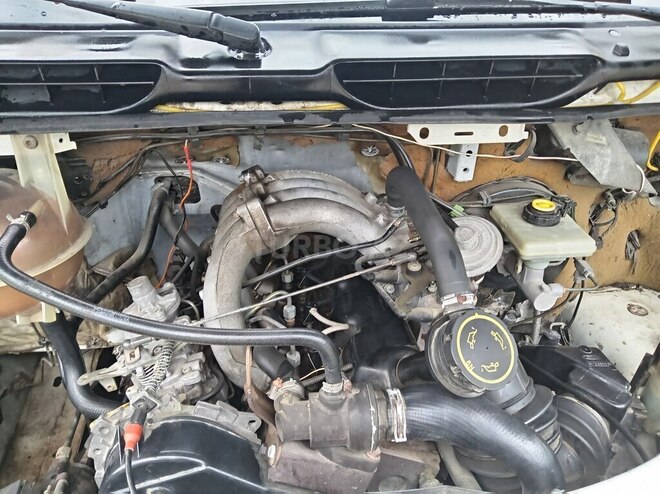 Ford Transit-5