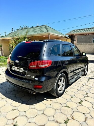 Hyundai Santa Fe-6