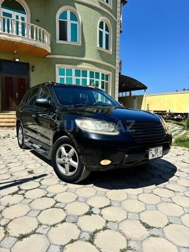 Hyundai Santa Fe-1