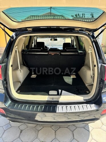 Hyundai Santa Fe-11