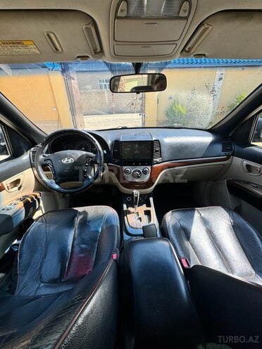 Hyundai Santa Fe-8