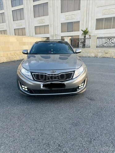 Kia Optima-1