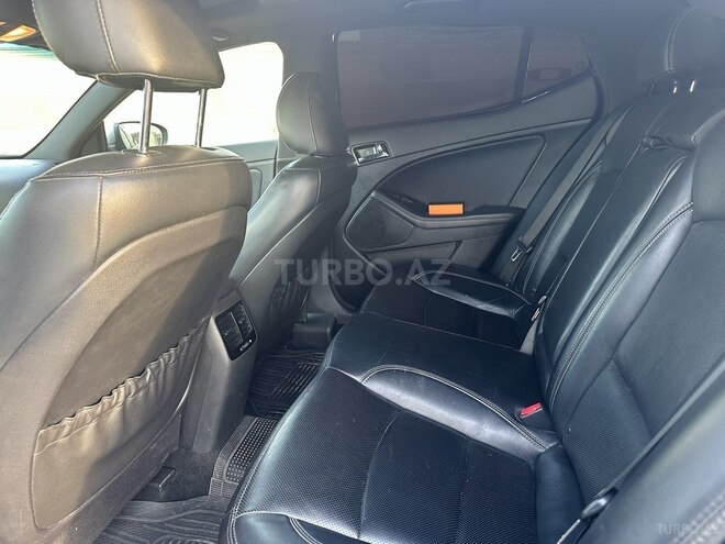 Kia Optima-11