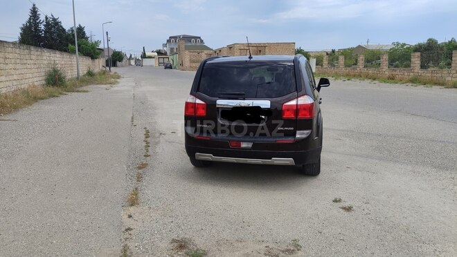 Chevrolet Orlando-2