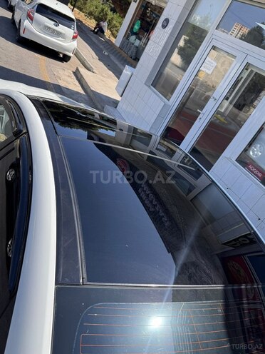 Hyundai Sonata-5