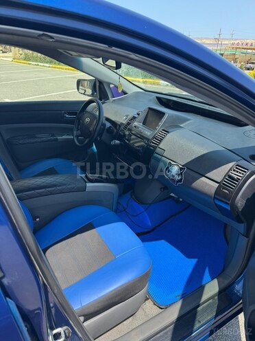Toyota Prius-9