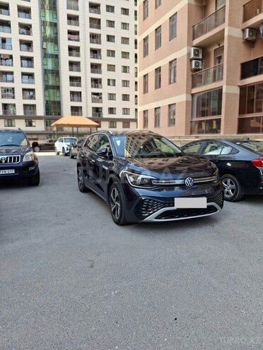 Volkswagen ID.6 Crozz-6
