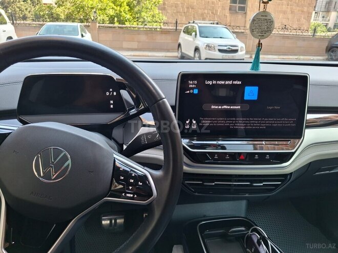 Volkswagen ID.6 Crozz-13