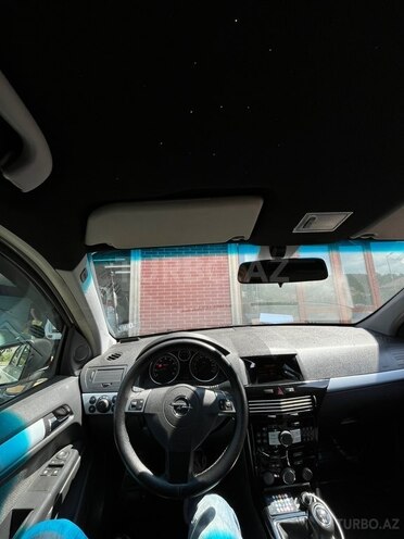 Opel Astra-16