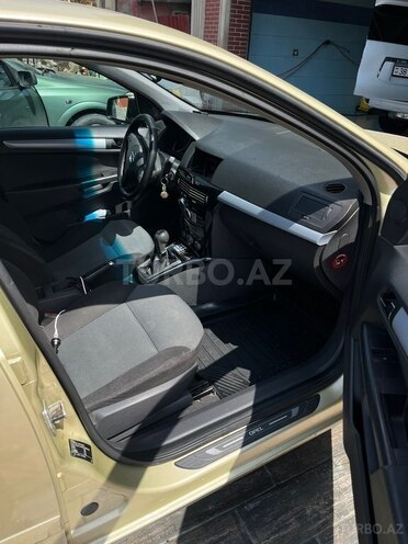 Opel Astra-8
