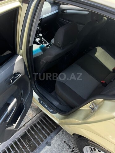Opel Astra-7