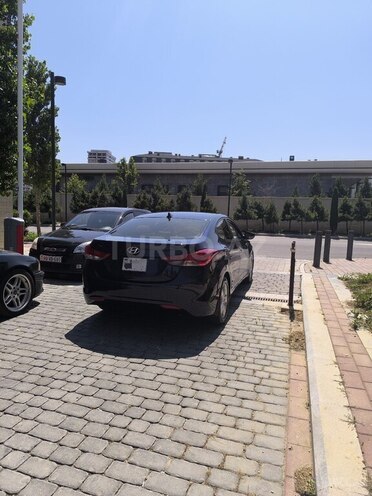 Hyundai Elantra-10