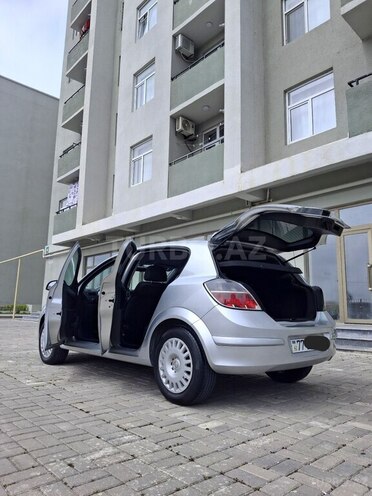 Opel Astra-13