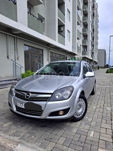 Opel Astra-1