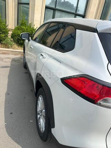Toyota Corolla Cross-10