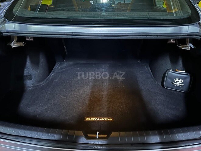Hyundai Sonata-10