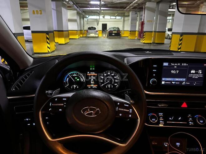 Hyundai Sonata-7