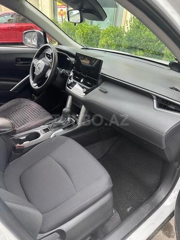 Toyota Corolla Cross-16