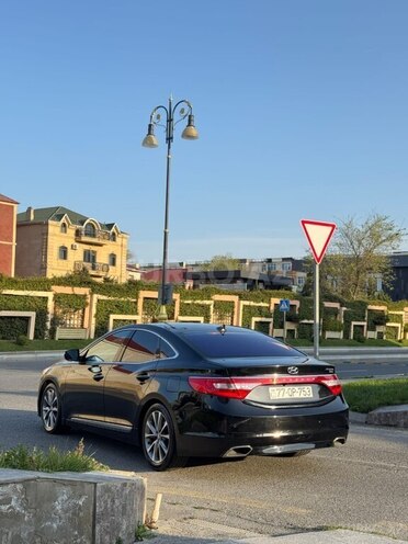 Hyundai Grandeur-5