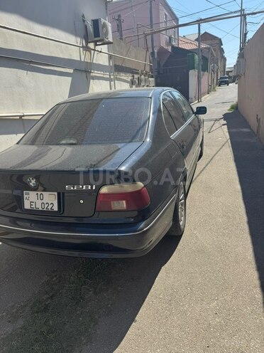 BMW 528-4