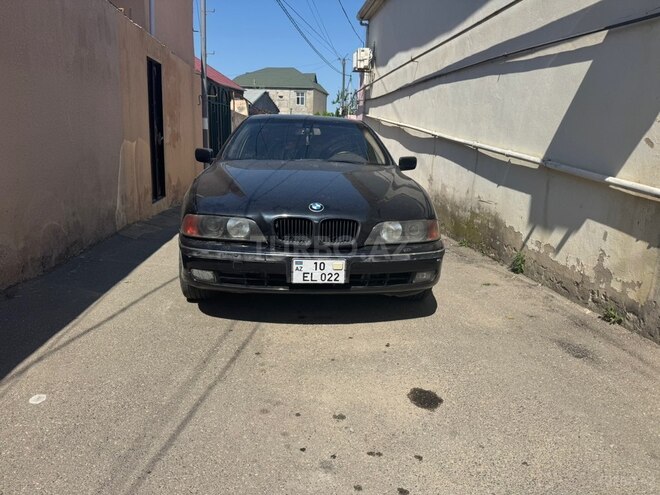 BMW 528-1