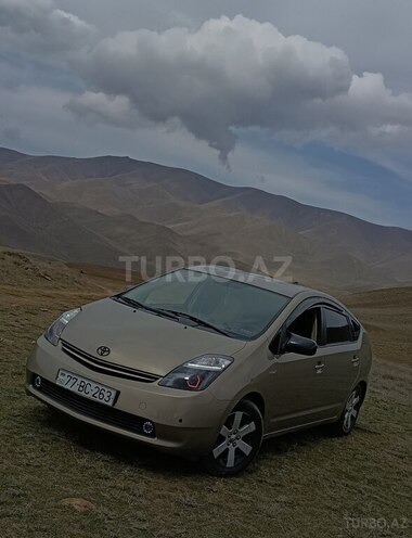 Toyota Prius-1