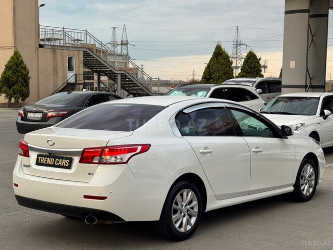Renault Samsung SM5-11