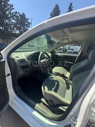 Chevrolet Cobalt-7