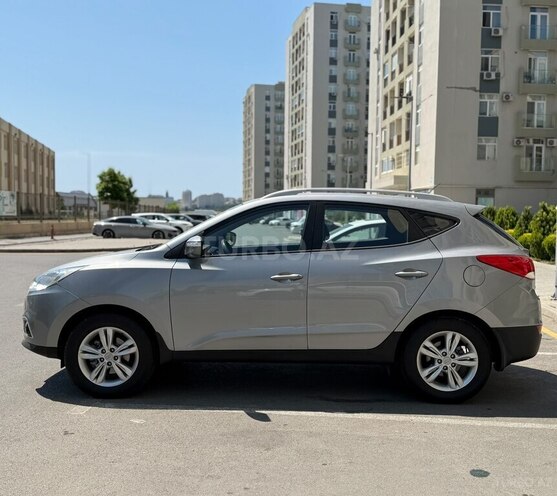 Hyundai ix35-6