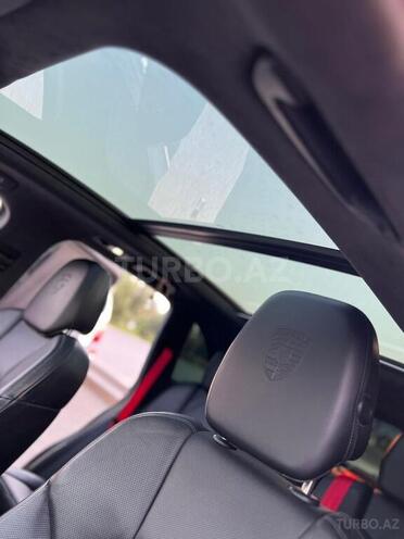 Porsche Cayenne GTS-9