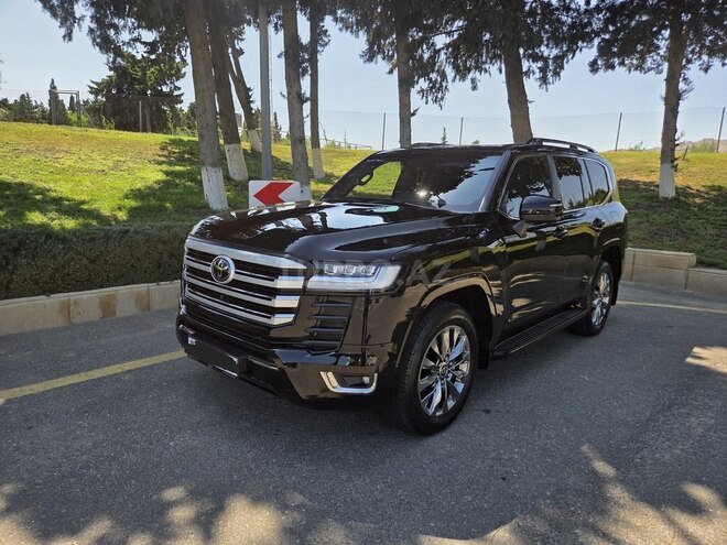 Toyota Land Cruiser-2