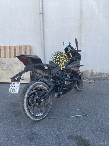 CFMOTO 250 SR-5